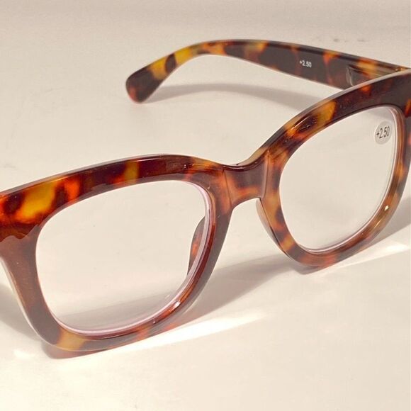 0621 Mona Reading Glasses  2.50 Tortoise Frames Rounded Square Shape - Picture 6 of 8